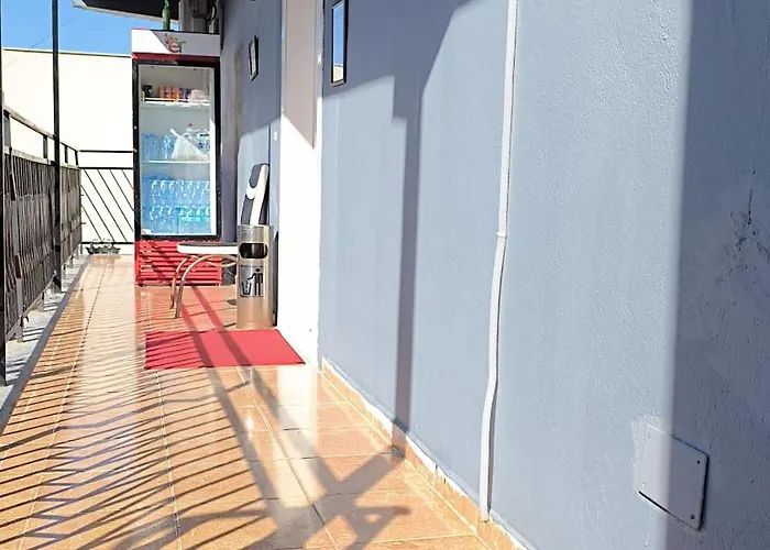 Daniel&roel تيرانا